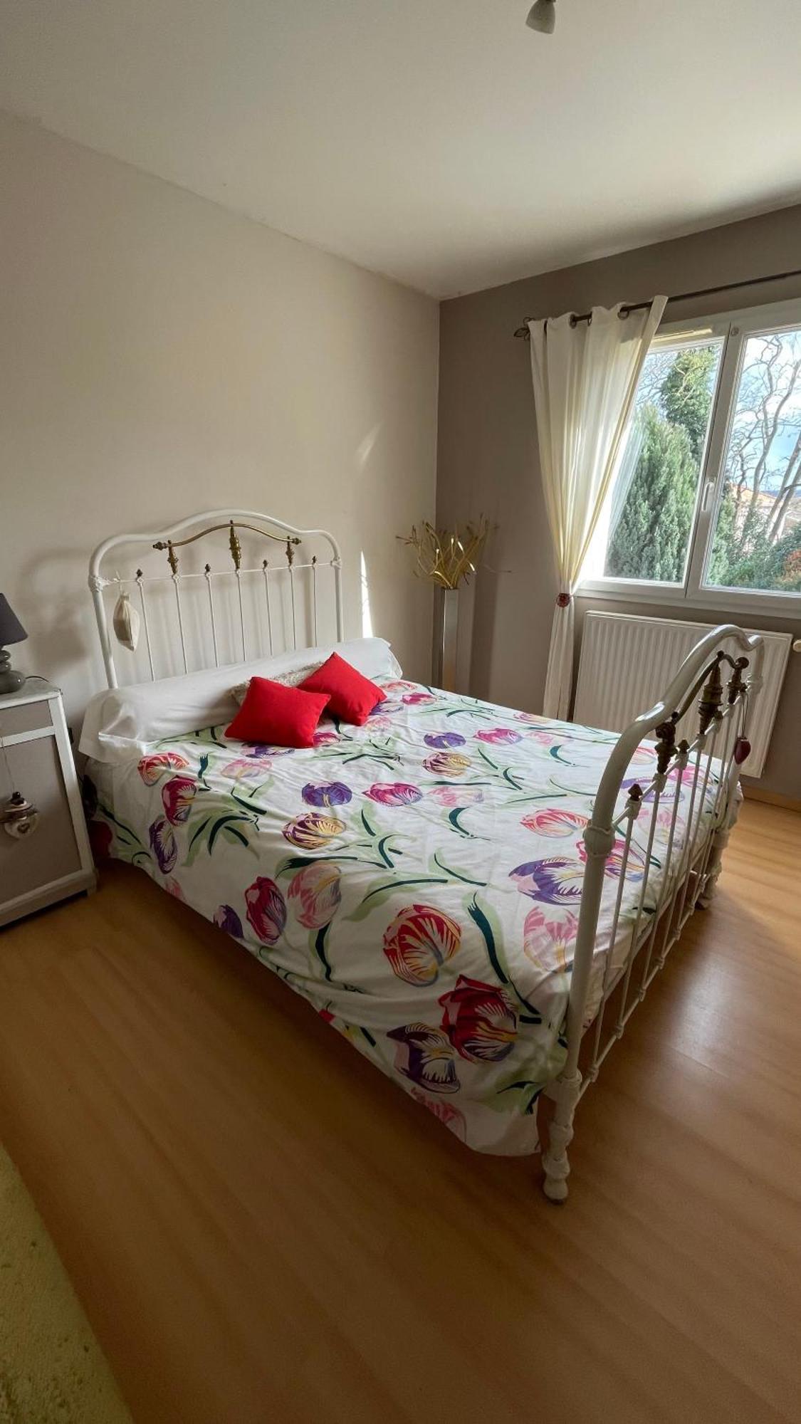 Chez Nath Et Scott Apartment Виен Екстериор снимка